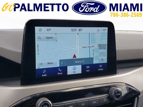 Used 2022 Ford Escape SEL image 24