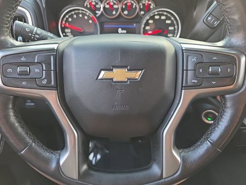 Used 2021 Chevrolet Silverado 1500 LT AWD/4WD image 21