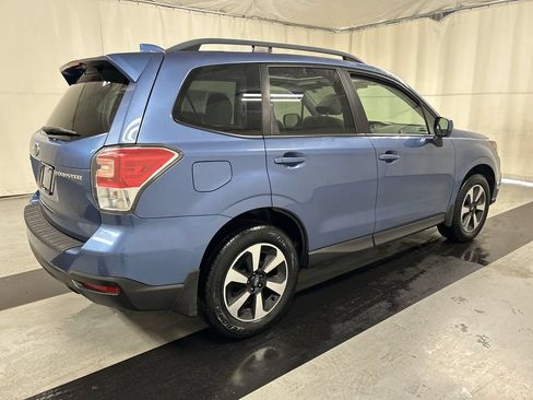Used 2018 Subaru Forester 2.5i Premium w/ All-Weather Package AWD/4WD image 2