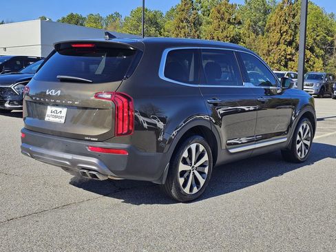Used 2022 Kia Telluride S image 8