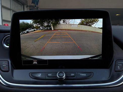 Used 2025 Chevrolet Blazer LT FWD image 37