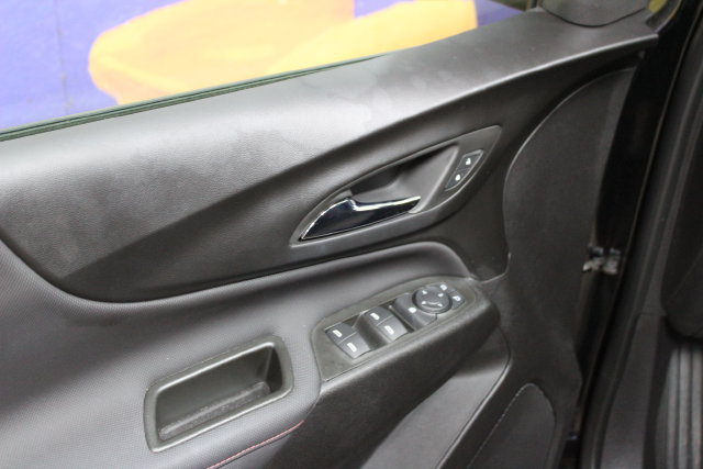 Used 2024 Chevrolet Equinox RS AWD/4WD image 12