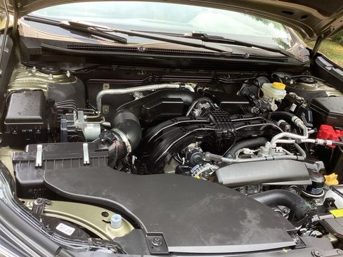 Used 2025 Subaru Outback Premium AWD/4WD image 20