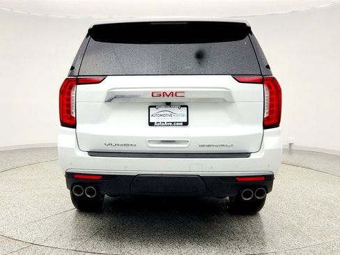 Used 2023 GMC Yukon Denali image 6
