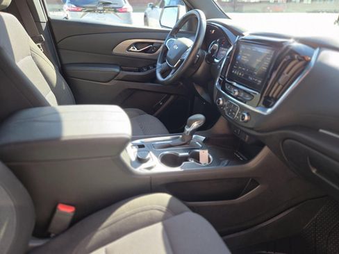 Used 2023 Chevrolet Traverse LT w/ LPO, Floor Liner Package image 36