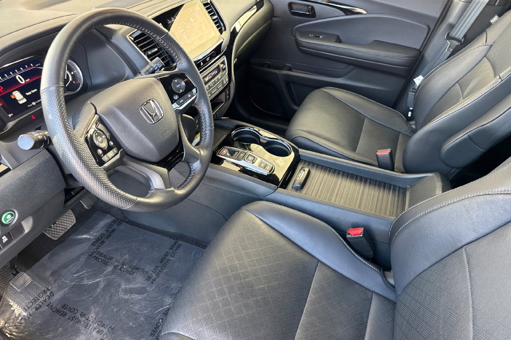 Certified 2023 Honda Passport Elite image 3