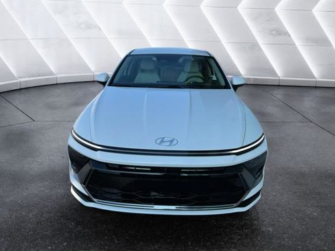 New 2026 Hyundai Sonata SEL image 1