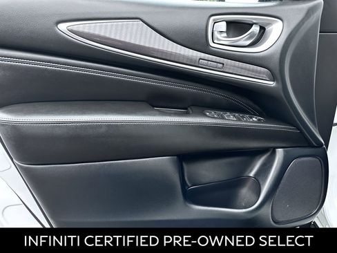 Certified 2019 INFINITI QX60 Luxe w/ Essential Package image 29