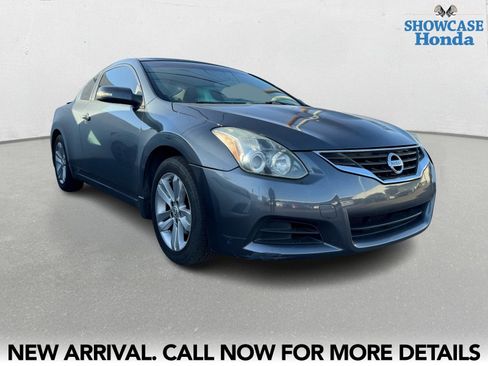 Used 2013 Nissan Altima 2.5 S w/ Premium Pkg image 6