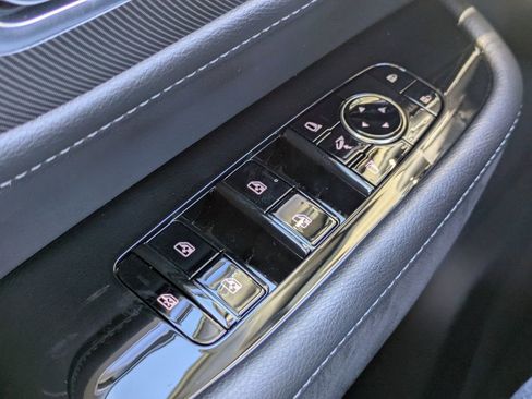 Used 2025 INFINITI QX80 Luxe image 26