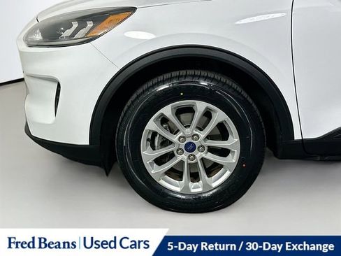 Certified 2022 Ford Escape S image 31