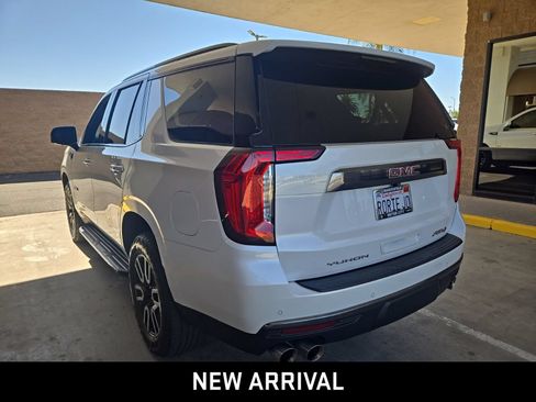 Used 2023 GMC Yukon AT4 w/ Technology Package AWD/4WD image 6