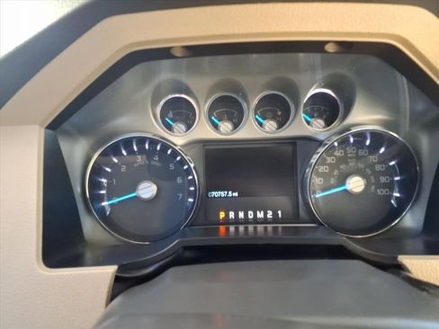 Used 2014 Ford F250 Lariat w/ Chrome Package image 15