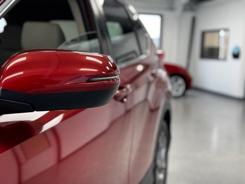 Used 2019 Honda CR-V EX-L image 12