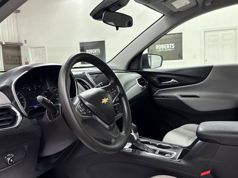 Used 2024 Chevrolet Equinox LS image 6