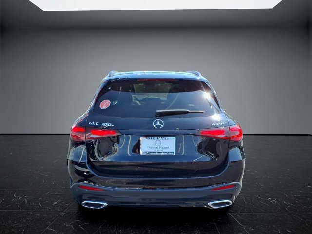 Used 2024 Mercedes-Benz GLC 300 4MATIC image 4
