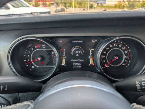 Used 2020 Jeep Wrangler Unlimited Rubicon AWD/4WD image 16