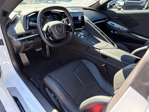 Certified 2025 Chevrolet Corvette Stingray Coupe w/ Z51 Performance Package image 19