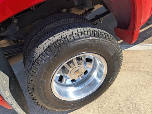 Used 2024 Chevrolet Silverado 3500 LTZ w/ LTZ Texas Edition image 20