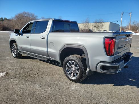 Certified 2025 GMC Sierra 1500 AT4 w/ AT4 Premium Package image 7
