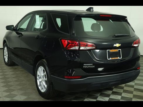 Used 2024 Chevrolet Equinox LS w/ LPO, Floor Liner Package image 15