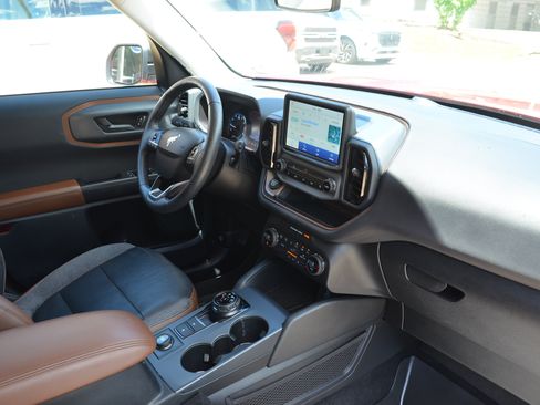 Used 2021 Ford Bronco Sport Outer Banks AWD/4WD image 29