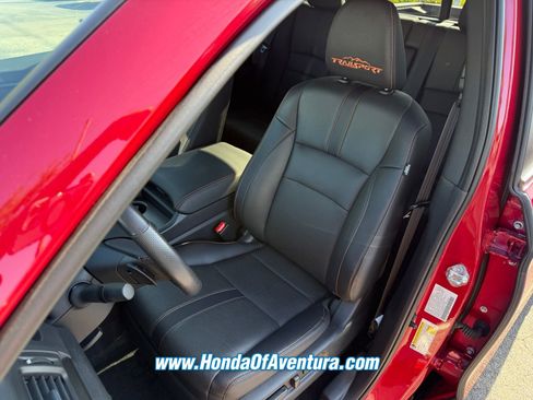 Certified 2025 Honda Ridgeline TrailSport image 19