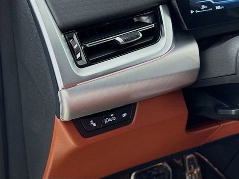 New 2026 BMW X2 xDrive28i image 10