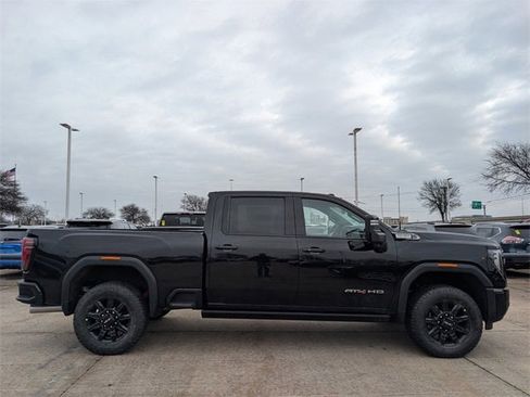 New 2026 GMC Sierra 2500 AT4 w/ AT4 Premium Plus Package image 3