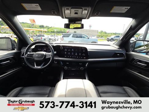 Used 2025 Chevrolet Tahoe Z71 AWD/4WD image 29