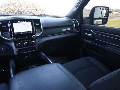 Used 2024 RAM 3500 Big Horn w/ Night Edition image 25