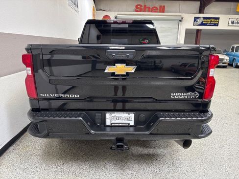 Used 2022 Chevrolet Silverado 3500 High Country w/ Z71 Off-Road Package image 53