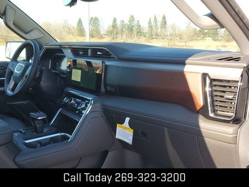 New 2024 GMC Sierra 1500 Denali w/ Technology Package image 32