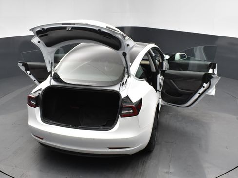 Used 2019 Tesla Model 3 Long Range image 25