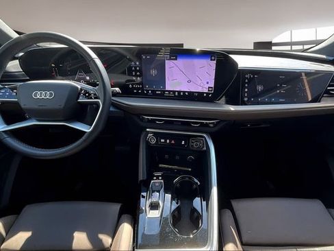 Used 2025 Audi Q5 Prestige AWD/4WD image 7