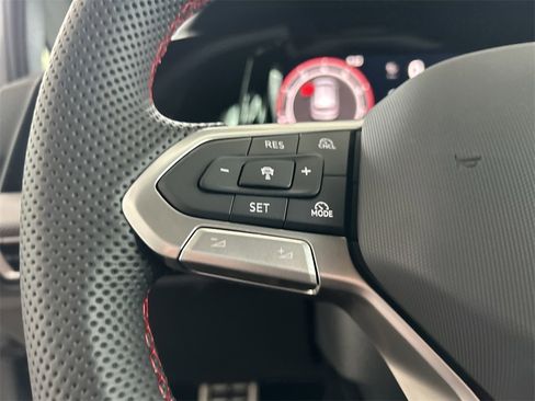 New 2026 Volkswagen GTI SE image 18