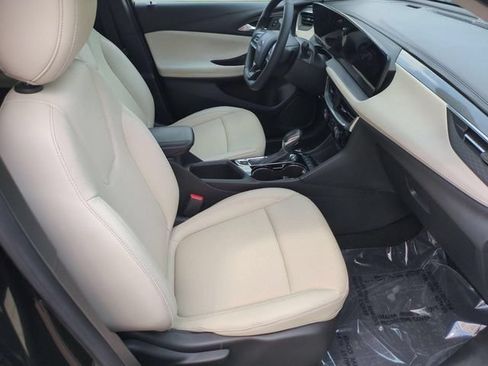 Used 2024 Buick Encore GX Sport Touring w/ Advanced Technology Package AWD/4WD image 29