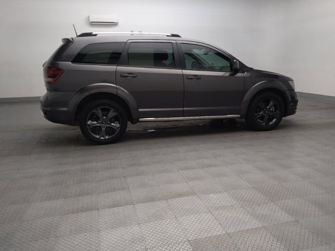 Used 2020 Dodge Journey Crossroad FWD image 10