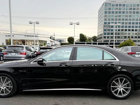Used 2015 Mercedes-Benz S 63 AMG 4MATIC Sedan image 4