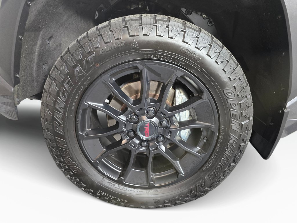 Used 2022 Toyota Tundra Limited w/ TRD Off-Road Package AWD/4WD image 11