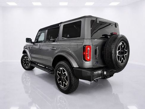 Used 2024 Ford Bronco Outer Banks AWD/4WD image 7