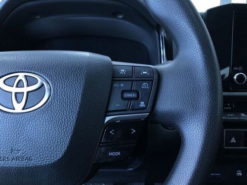 Certified 2025 Toyota Camry LE image 27