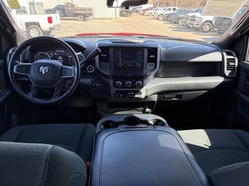 Used 2024 RAM 2500 Tradesman w/ Chrome Appearance Group image 18