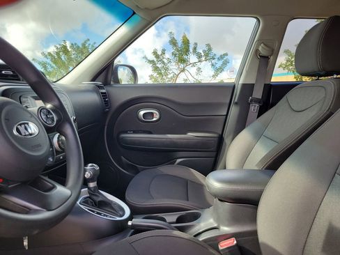 Used 2016 Kia Soul image 23