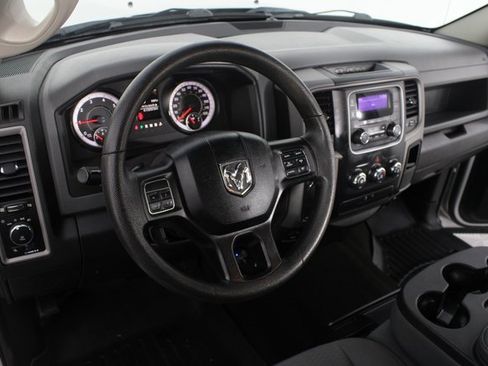 Used 2017 RAM 1500 Express image 6