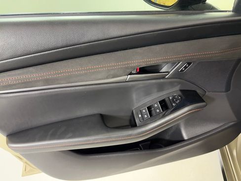 Used 2024 MAZDA MAZDA3 s image 14