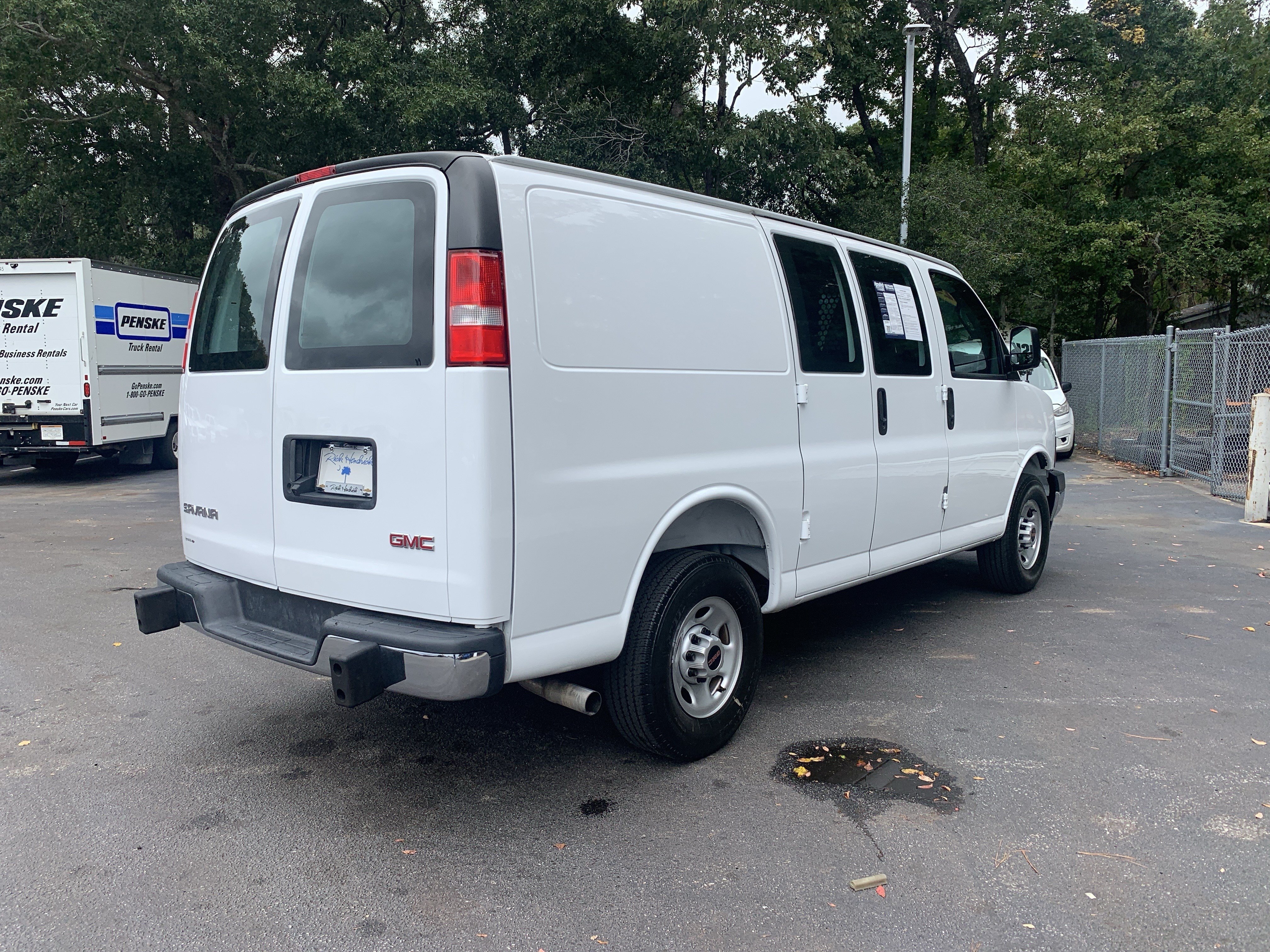 Used 2025 GMC Savana 2500 w/ Driver Convenience Package RWD image 10