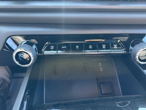 New 2026 Chevrolet Silverado EV LT image 33