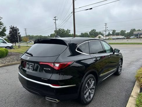 Used 2023 Acura MDX SH-AWD w/ Technology Package image 5