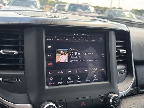 Used 2019 RAM 1500 Big Horn RWD image 8